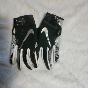 Youth Nike football gloves